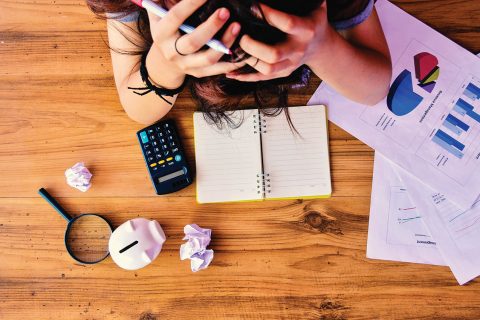  Simple ways to keep a realistic budget